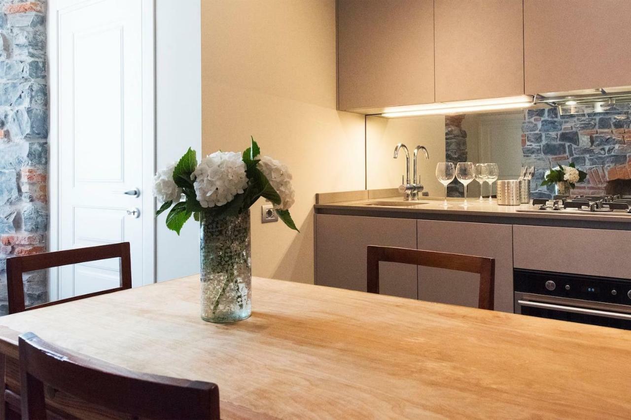 Joivy Elegant 1Br Flat Near City Centre Côme Esterno foto